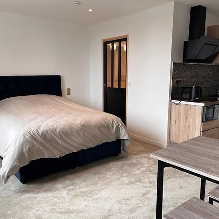 Parmain Hdg Hotel Gare De L'Isle Adam Appart'S Hotel المظهر الخارجي الصورة